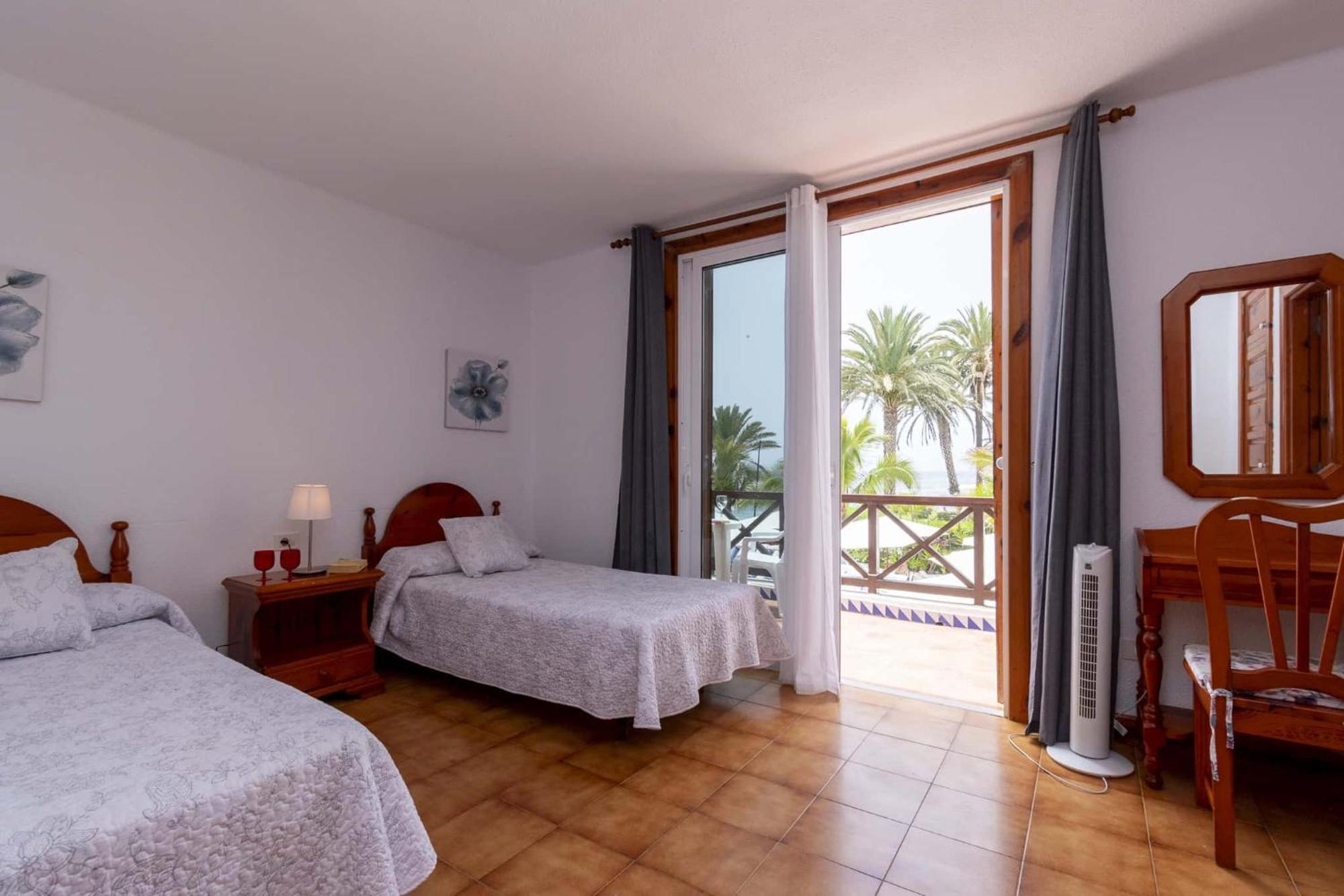 Parque Santiago III 235 - Four Bed Villa Плая де лас Америкас Екстериор снимка
